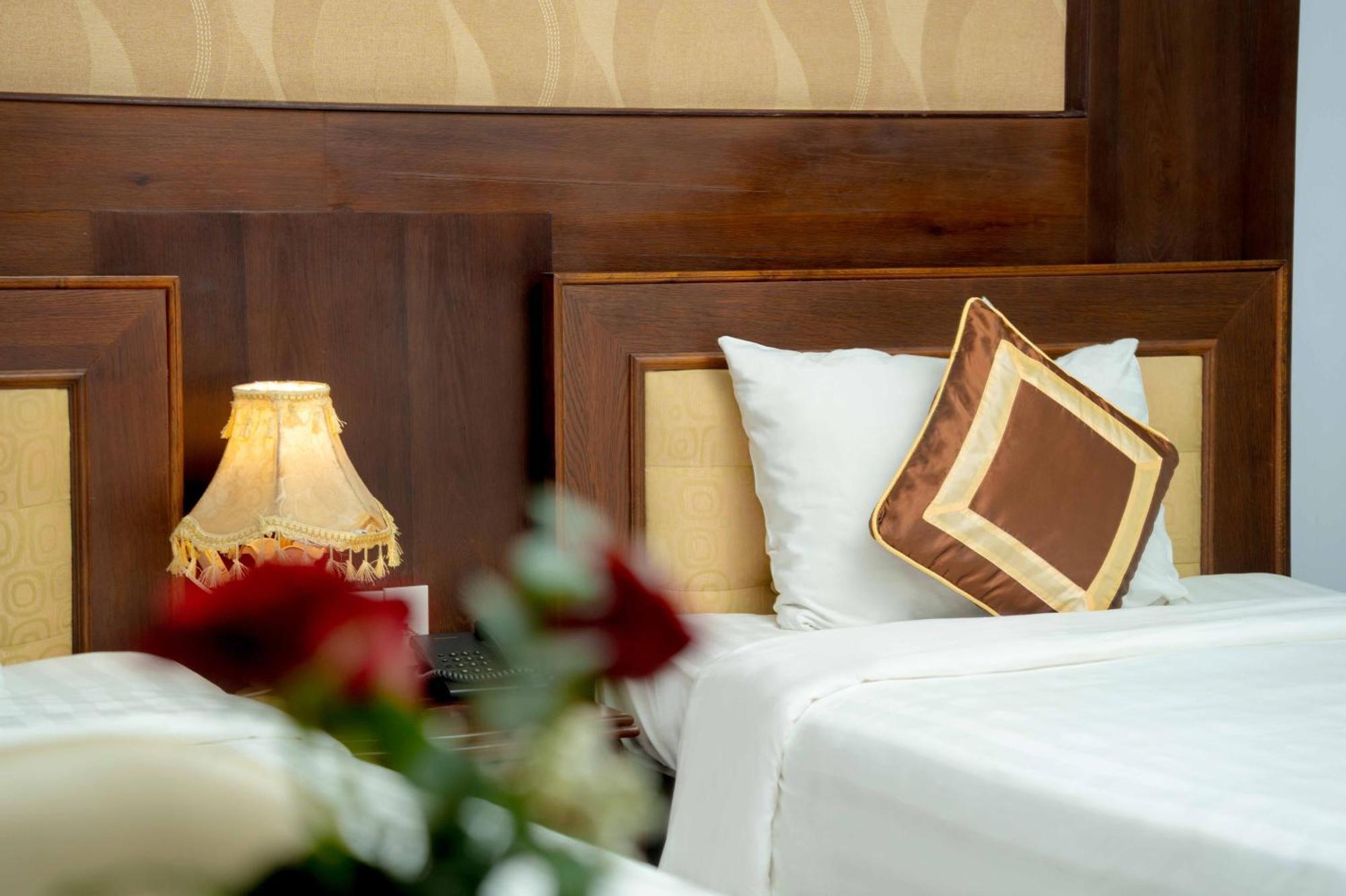 แรมแบรนด์ โฮเต็ล ญาจาง Hotel ภายนอก รูปภาพ