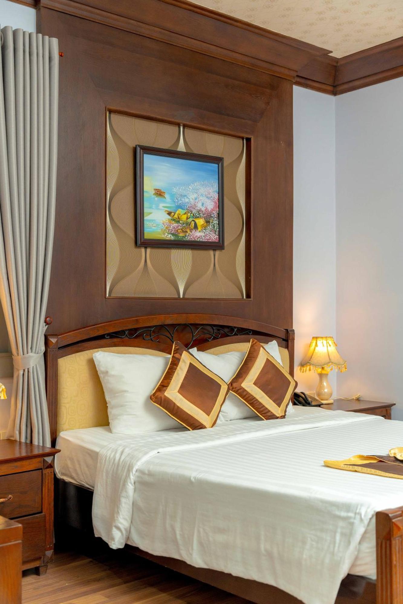 แรมแบรนด์ โฮเต็ล ญาจาง Hotel ภายนอก รูปภาพ